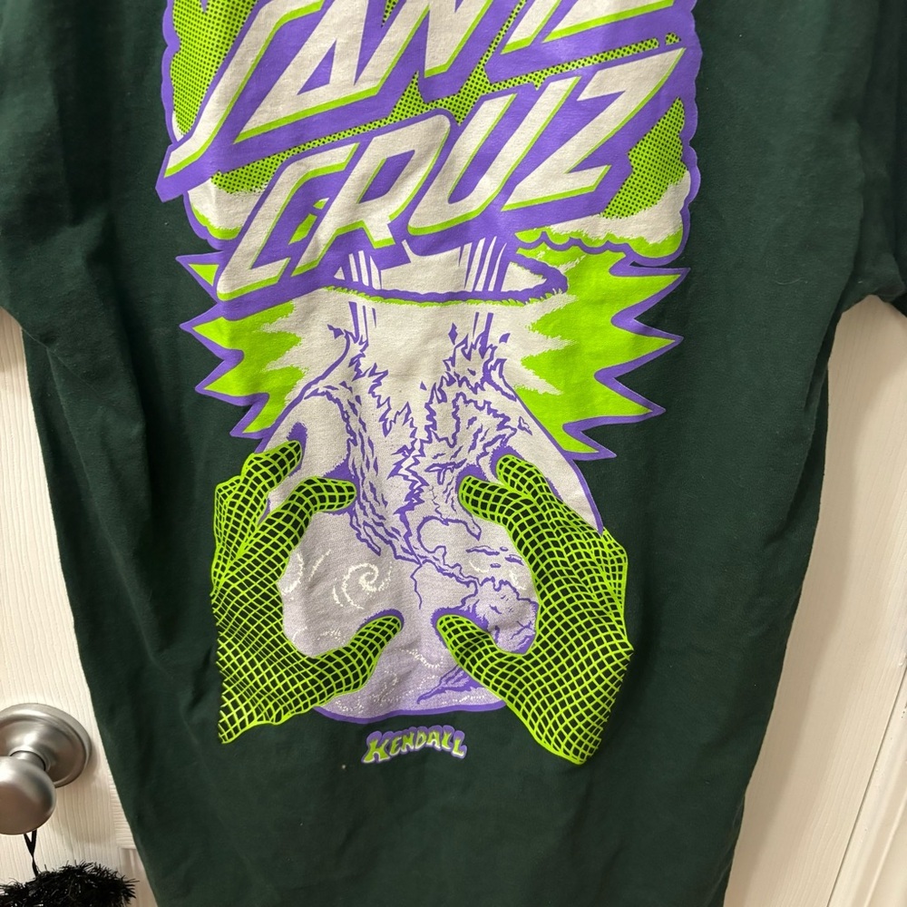 Santa Cruz Crystal Ball Print Graphic T Shirt Mens Size Medium - Picture 6 of 9